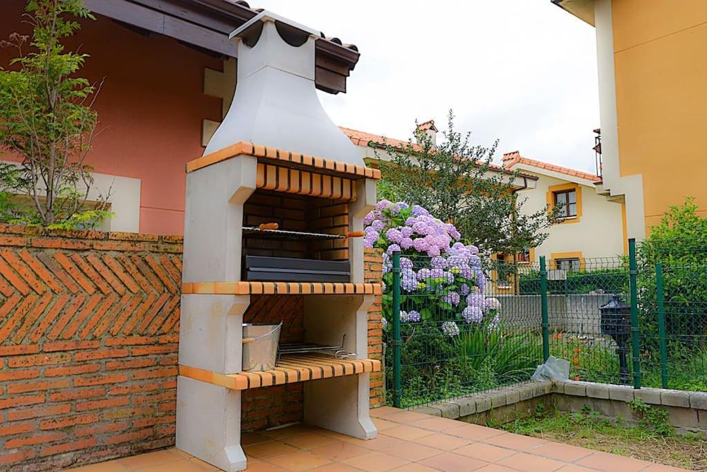 Villa Casa Montanesa Suances Exterior foto